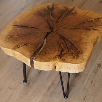 Einzigartiger Holztisch aus Eiche mit Epoxyharz Unikat - thumb