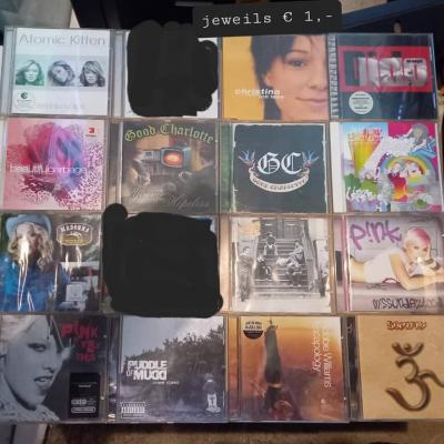 diverse CDs - thumb