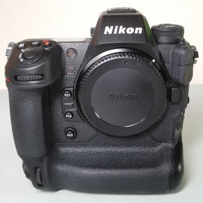 Nikon Z9 Kamera - thumb