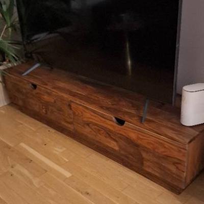 Vollholzfernsehkasterl - thumb
