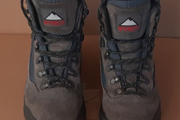 Wanderschuhe der Marke Mc Kinley, Größe 36