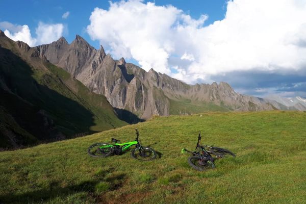 E-MTB-Fahrer und innen gesucht