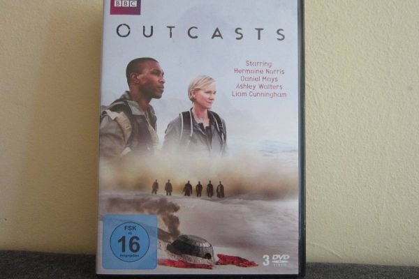Outcasts -  3 Dvd Box - TV Serie