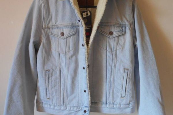 Damen Levis Jeansjacke Sherpa Jacket Trucker mit Fell xs