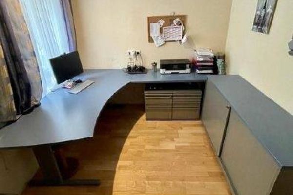 Hochwertiges Büromöbelset oder auch Einzelstücke (Marke: Hali)