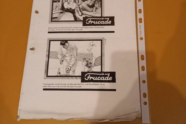 Alte Reklame aus Papier