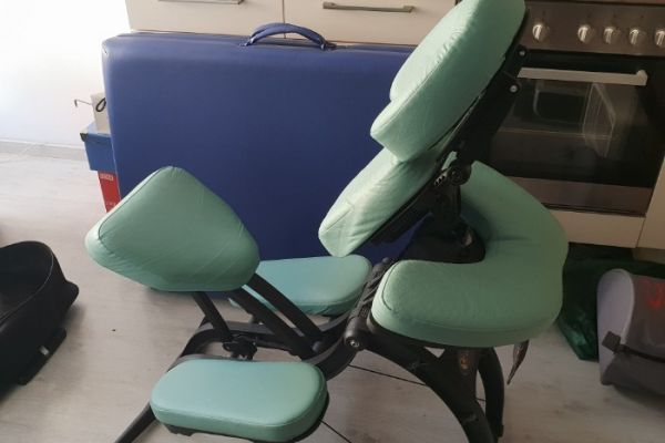 Massageliege und mobiler Massagesessel zu verkaufe