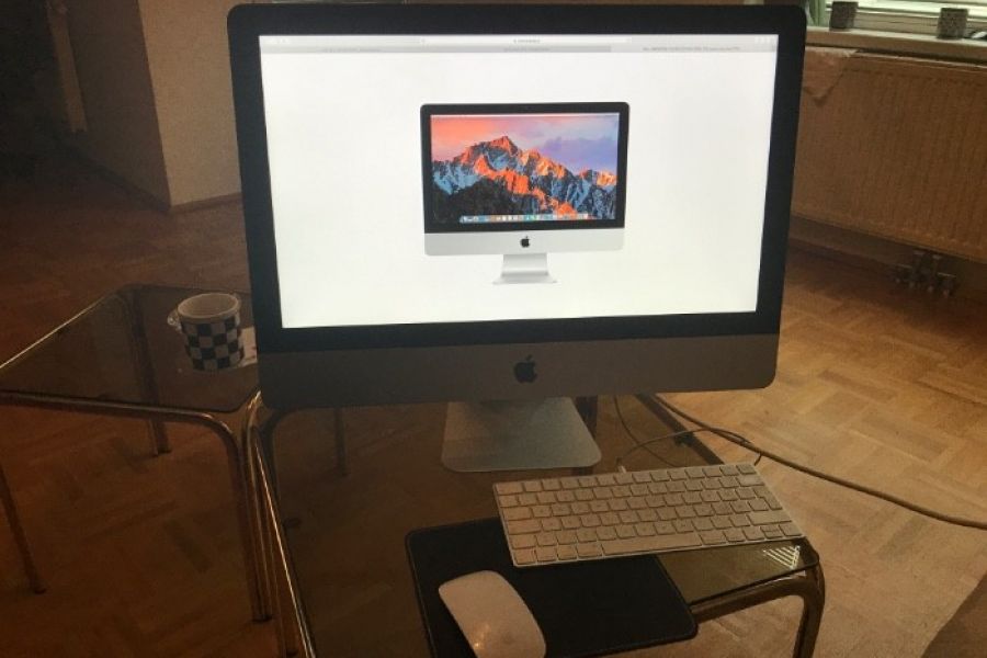 iMac 21,5 Zoll Late 2015 - Bild 1