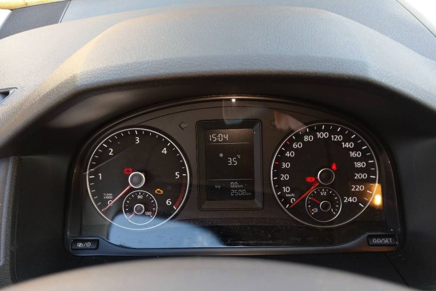 VW Caddy Caddy Entry TDI, nur 2500 km, 75 PS (55 kW) Eur 15.800 - Bild 4
