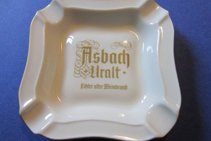 Asbach Uralt - Porzellan Aschenbecher - Vintage 60er /70er Jahre - Bild 1