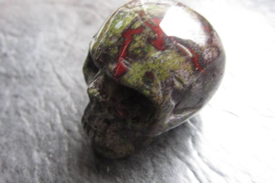 Drachenblut Jaspis Skull - Kristallschädel - Kunsthandwerk - Bild 4
