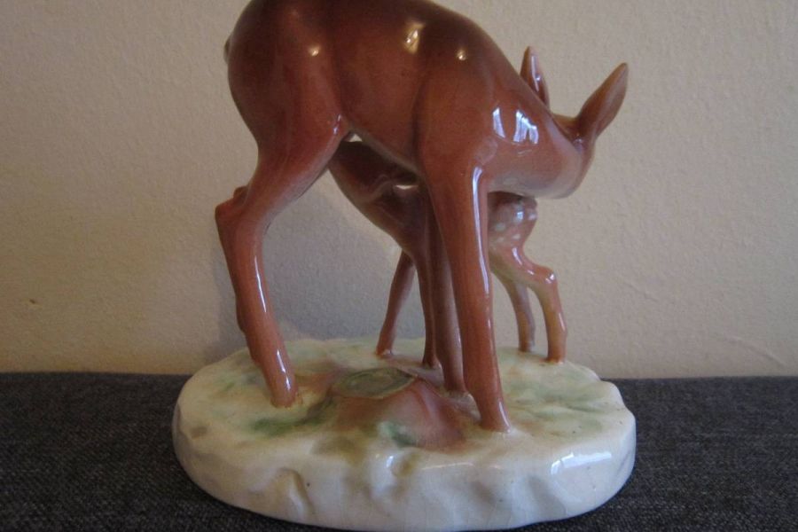 Reh mit Kitz - Porzellan - alte Figur - Bild 4