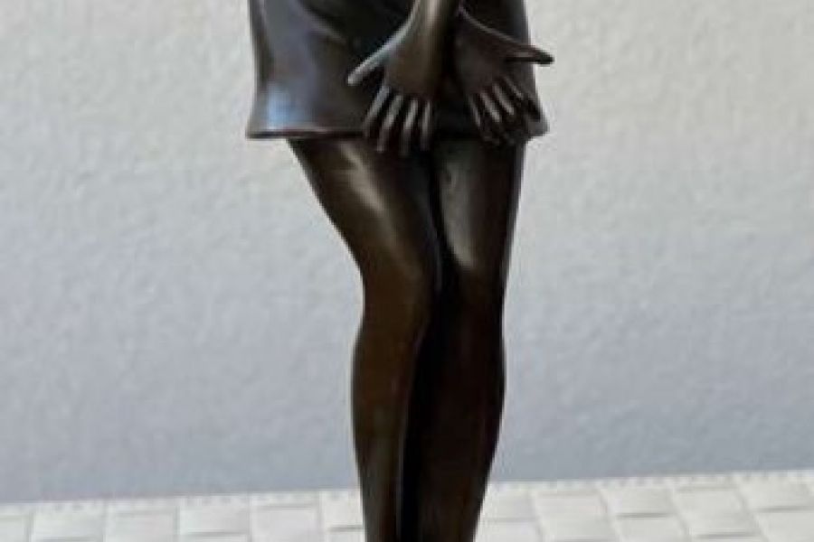 Statue einer Dame aus Bronze, Marmorsockel, Pierre Collinet, signiert - Bild 2