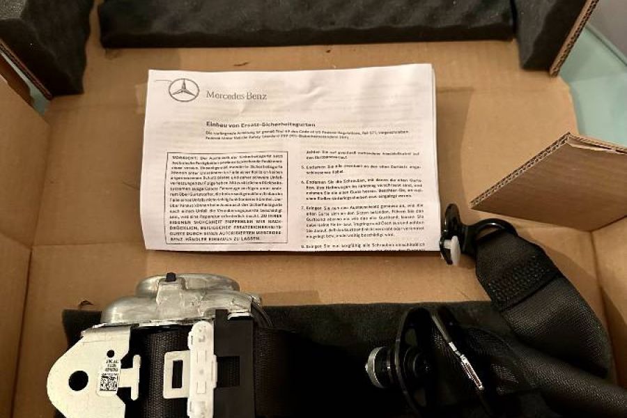 Mercedes GLS, GLE: Sicherheitsgurte schwarz - Bild 1