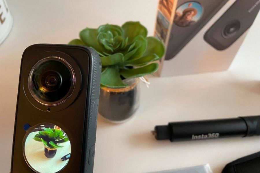 Insta 360 One X2 TOP Kamera Paket + Selfie Stick + Speicherkart - Bild 5