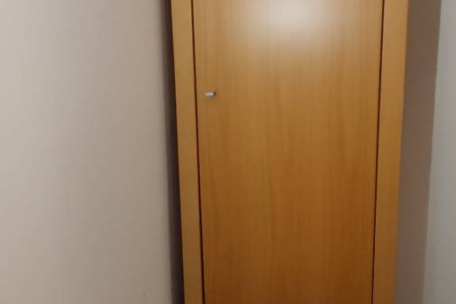 Markenschrank Hülsta, neuwertig - Bild 1