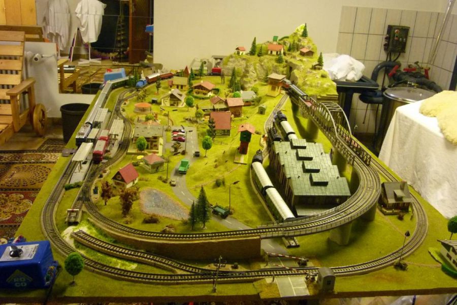 Modelleiisenbahnanlage HO - Bild 2