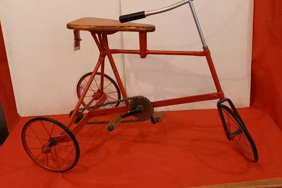 altes kinderdreirad  um 1900 - Bild 1