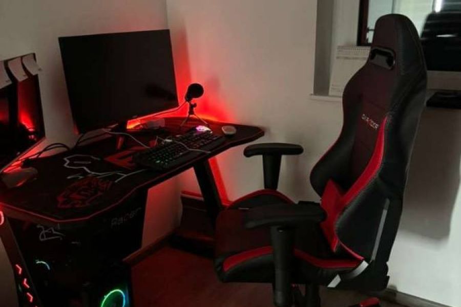 Gaming Setup inkl Gaming Stuhl und Tisch - Bild 4