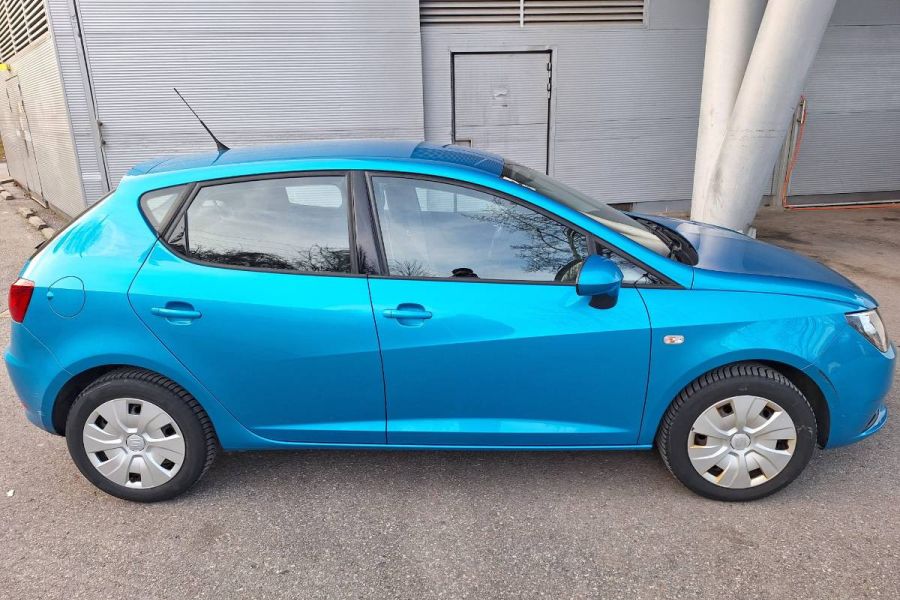 Verkaufe: Gut erhaltener SEAT IBIZA mit gültigem "Pickerl" bis 2026 - Bild 2
