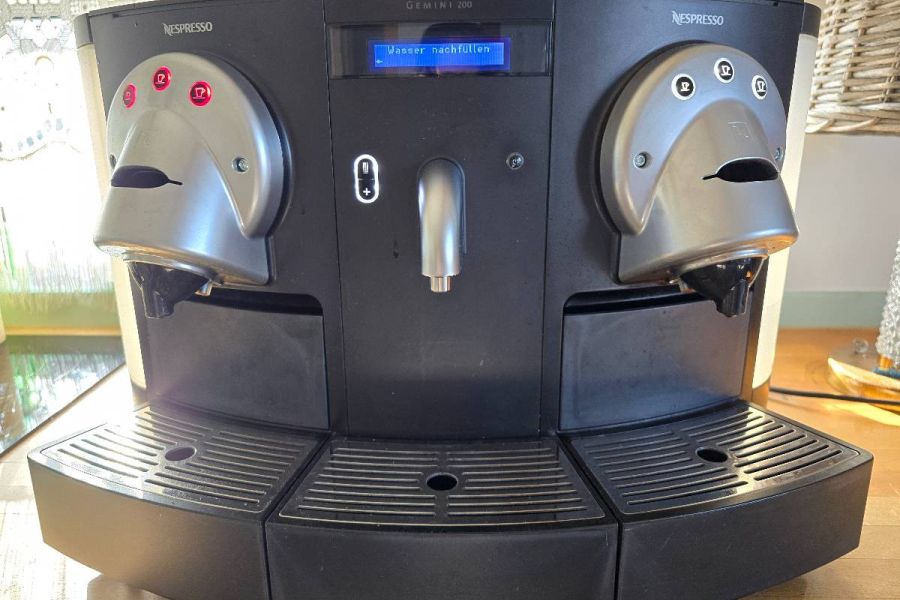 Nespresso Gemini CS 220 - Bild 2