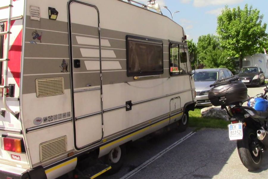 Wohnmobil zu verkaufen – ideal für Schrauber & Abenteurer! - Bild 3